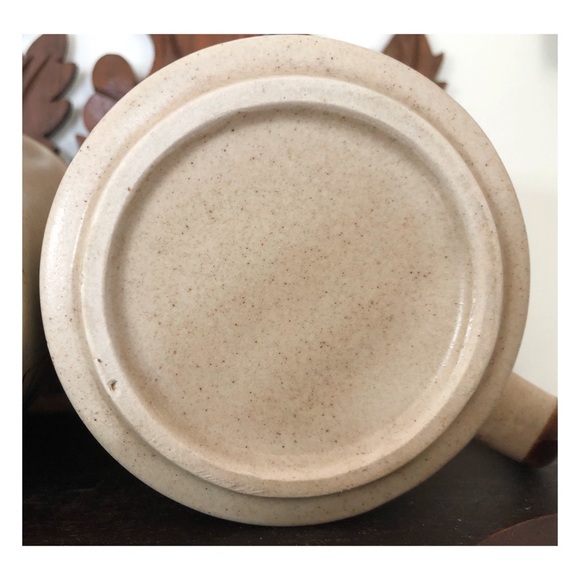 Vintage Boho Stoneware Mugs - Picture 6 of 10